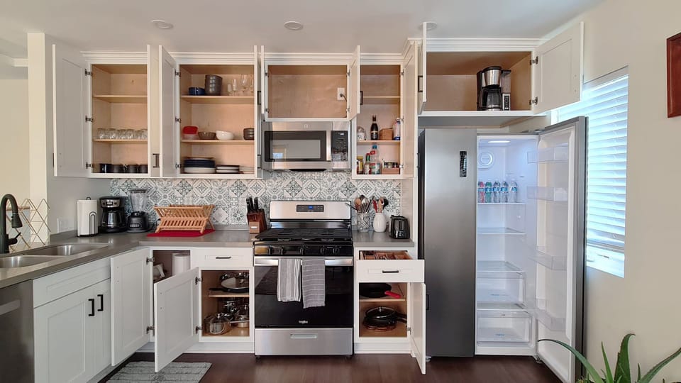 Everything you need for a stress free stay, from free drinks to kitchen utensils