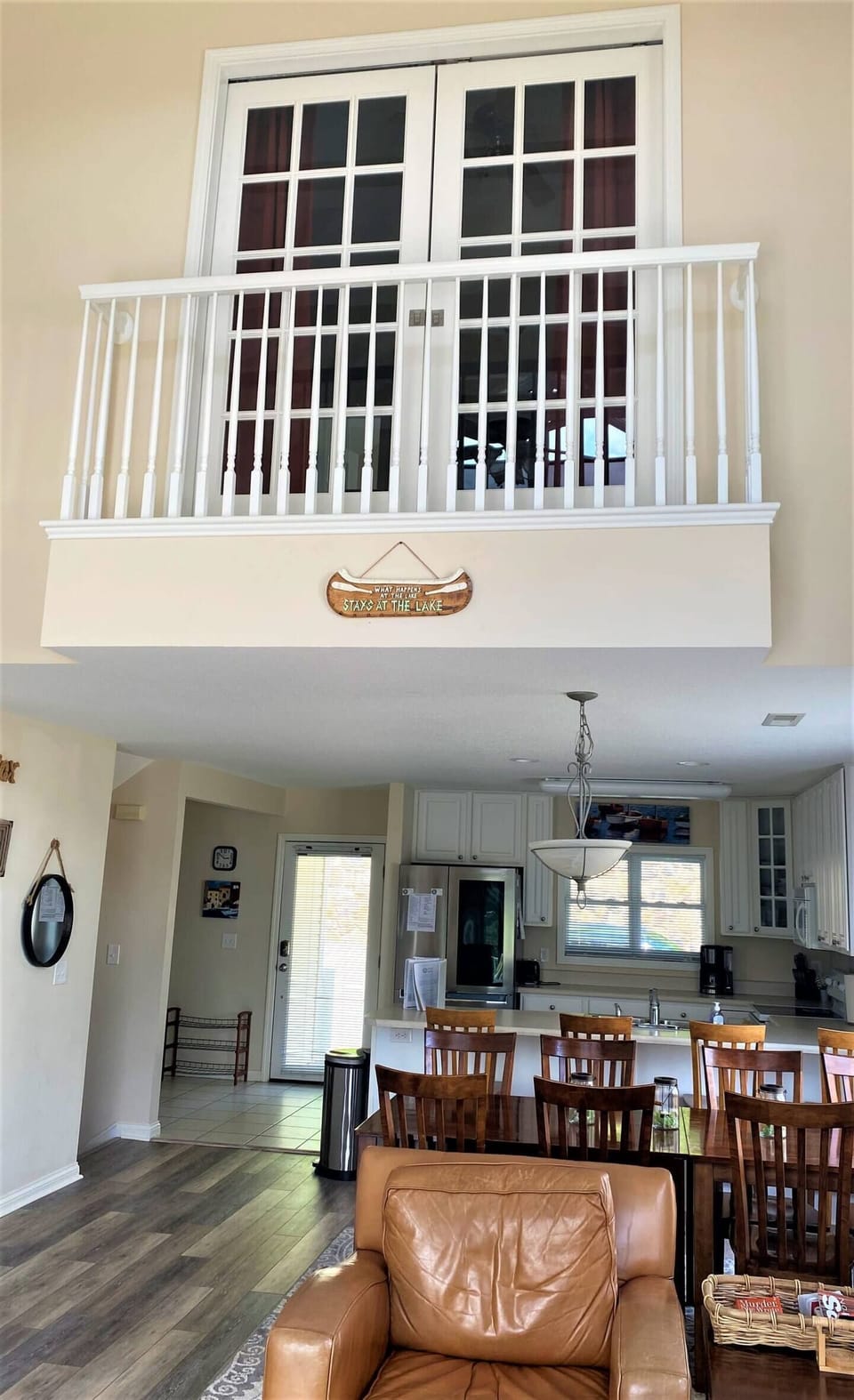 Living Room, looking at kitchen.