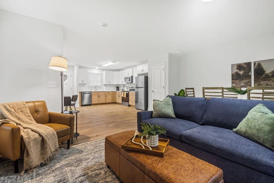 Living Room - Unit B