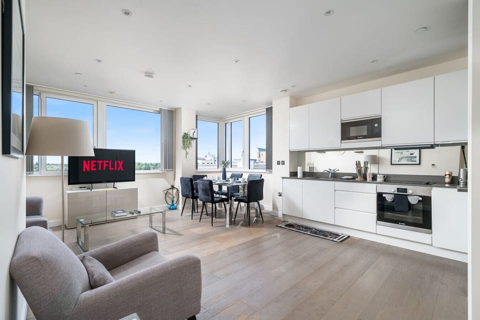 Spacious lounge and dining space featuring a Smart TV for all your streaming needs.