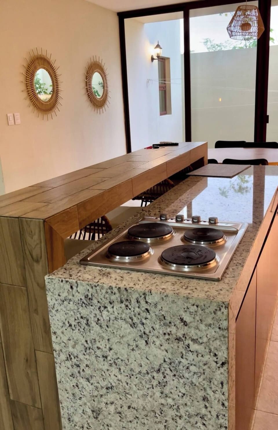 Private kitchen
