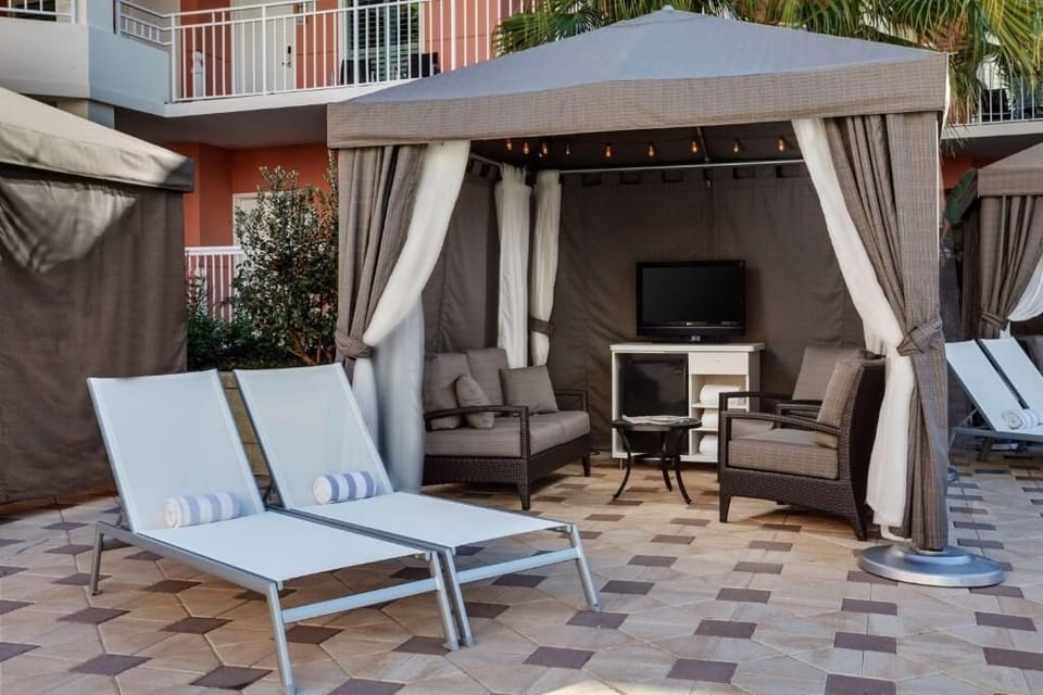 Outdoor lounge area
