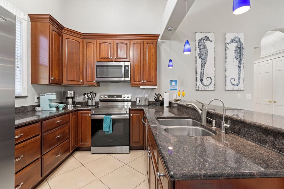 Fully stocked kitchen