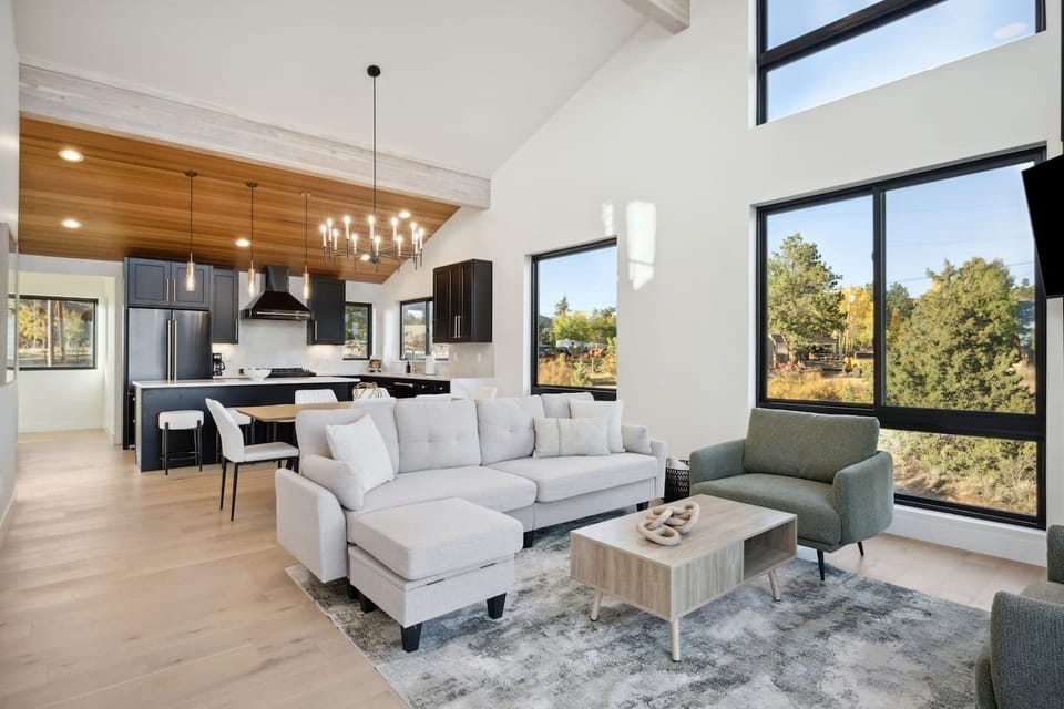 Open Concept living room into kitchen