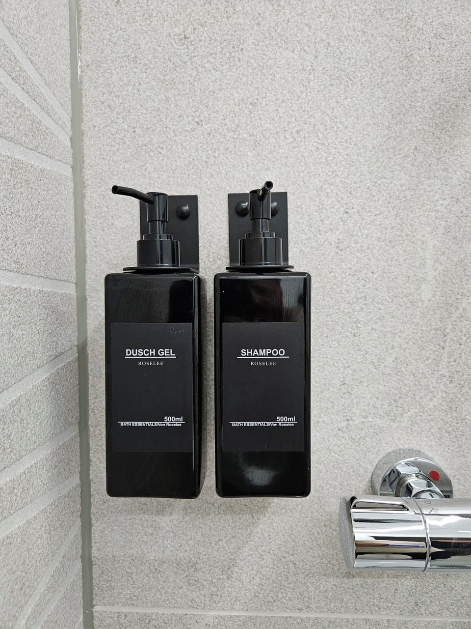 Bathroom amenities