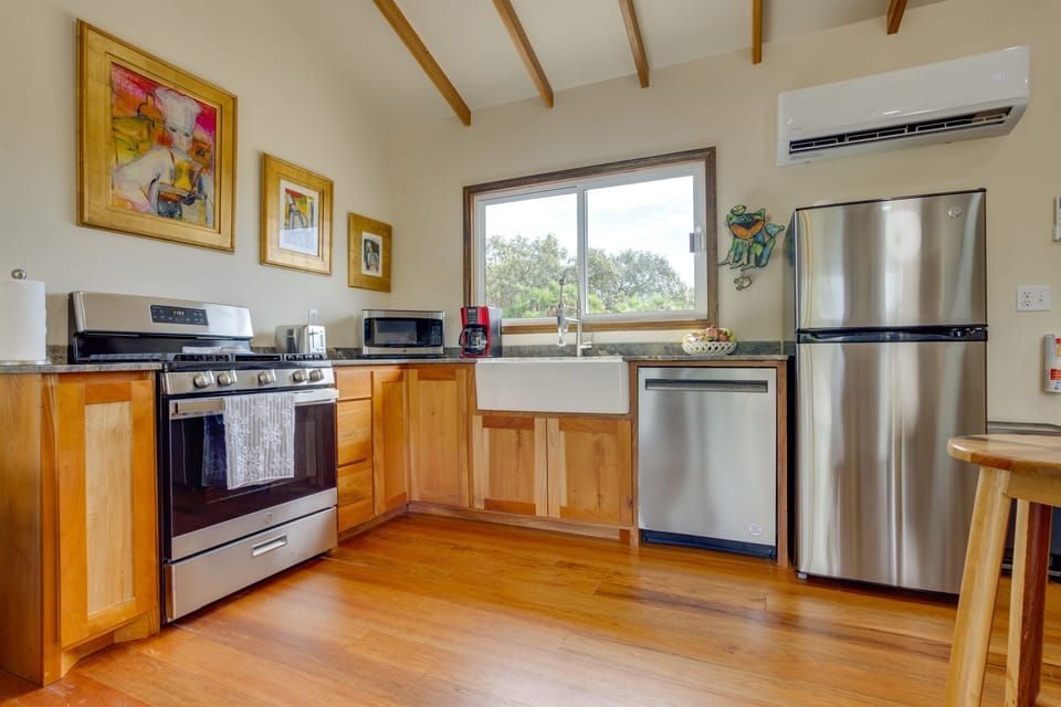 Cabana 2 Kitchen