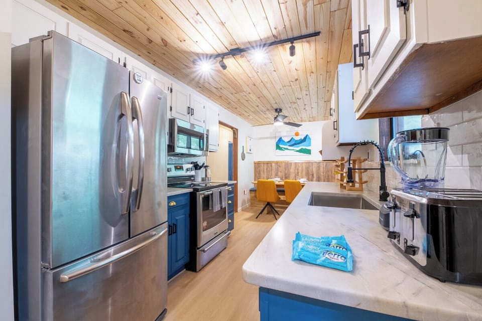 Cedarwood's fully-equipped kitchen
