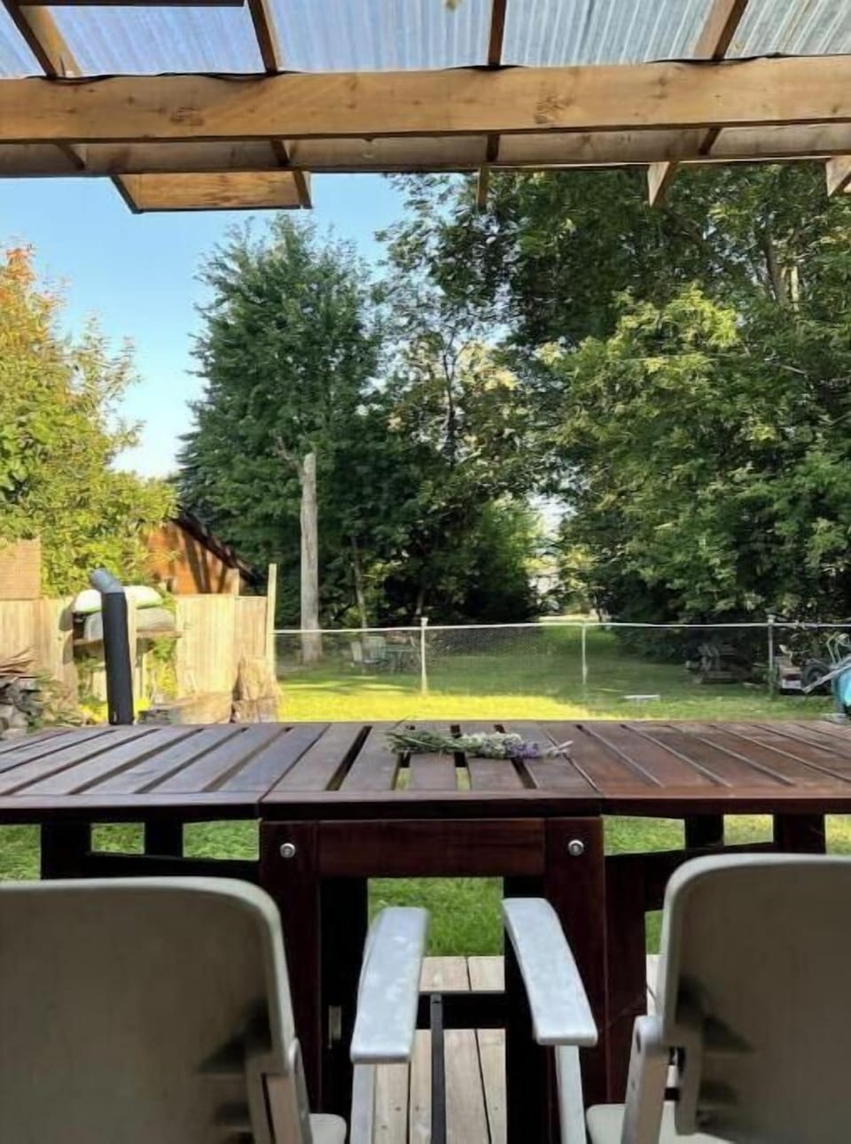 Outdoor dining