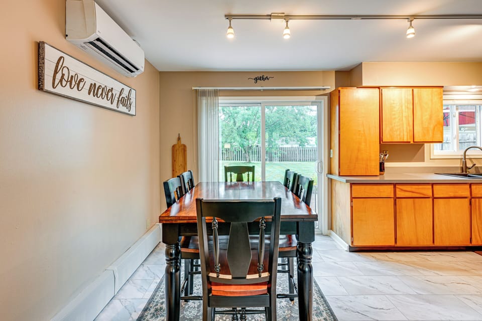 Dining Area | 1st Floor | Dishware/Flatware