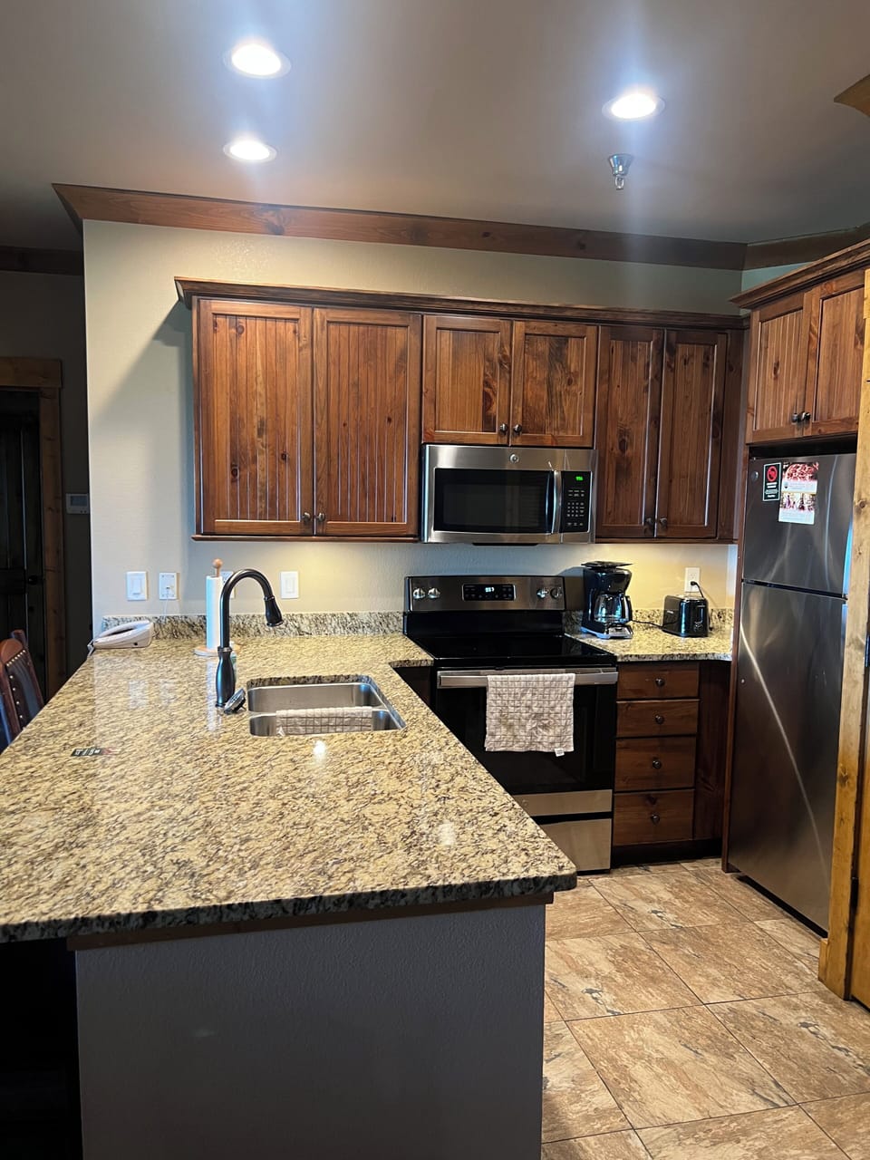 Kitchen (Side View)
