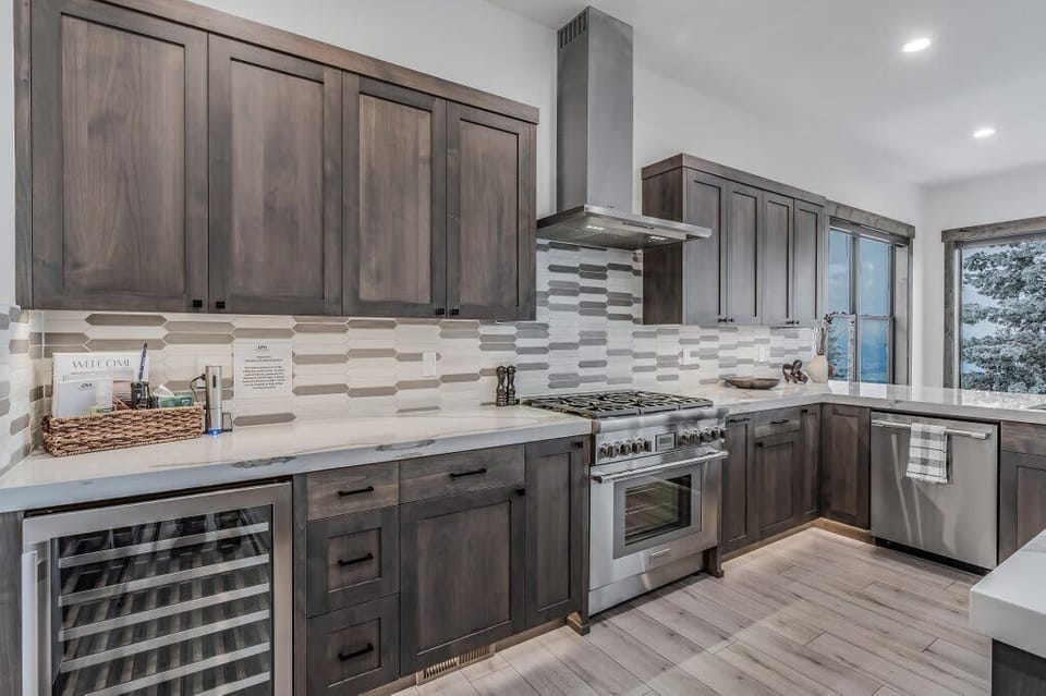 High end Stainless steel appliances and finishes 