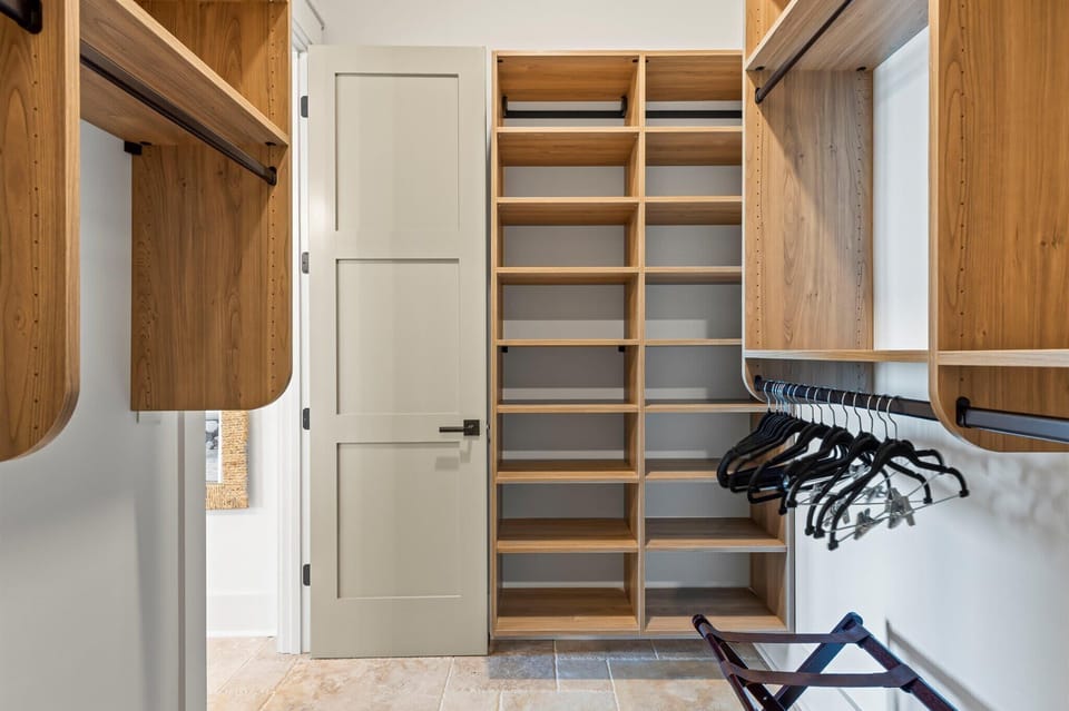 Unpack your troubles (and all your amazing outfits!) in our ridiculously roomy closet. Finally, a place where your clothes can breathe! Consider it your personal fashion sanctuary.