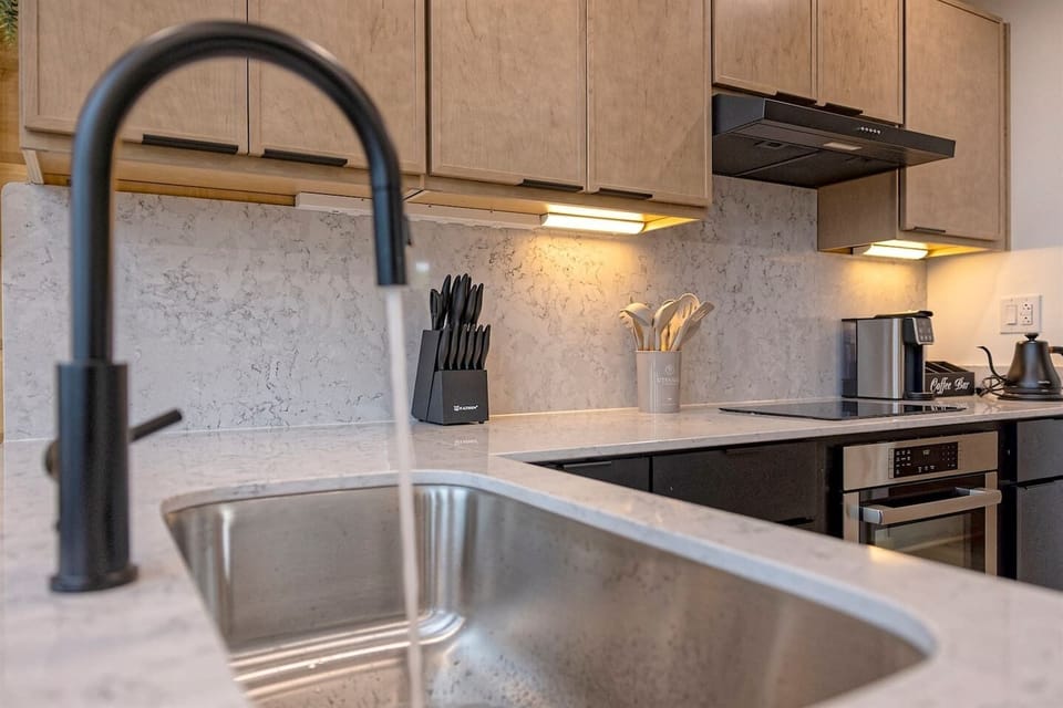 Modern Kitchen