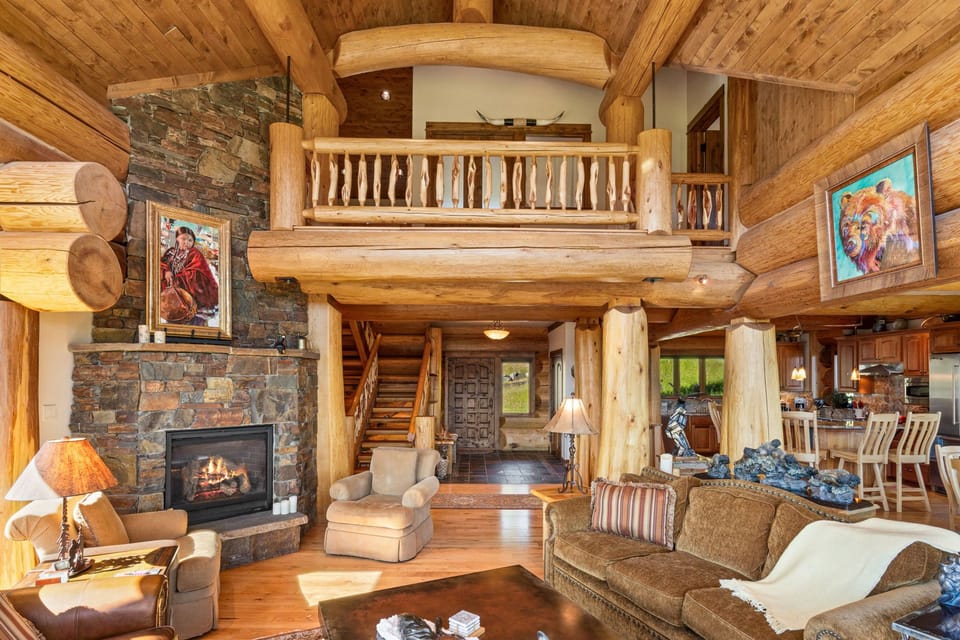 Spacious Living Room