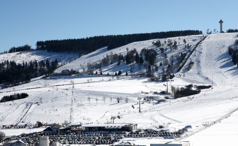 Snow and ski sports