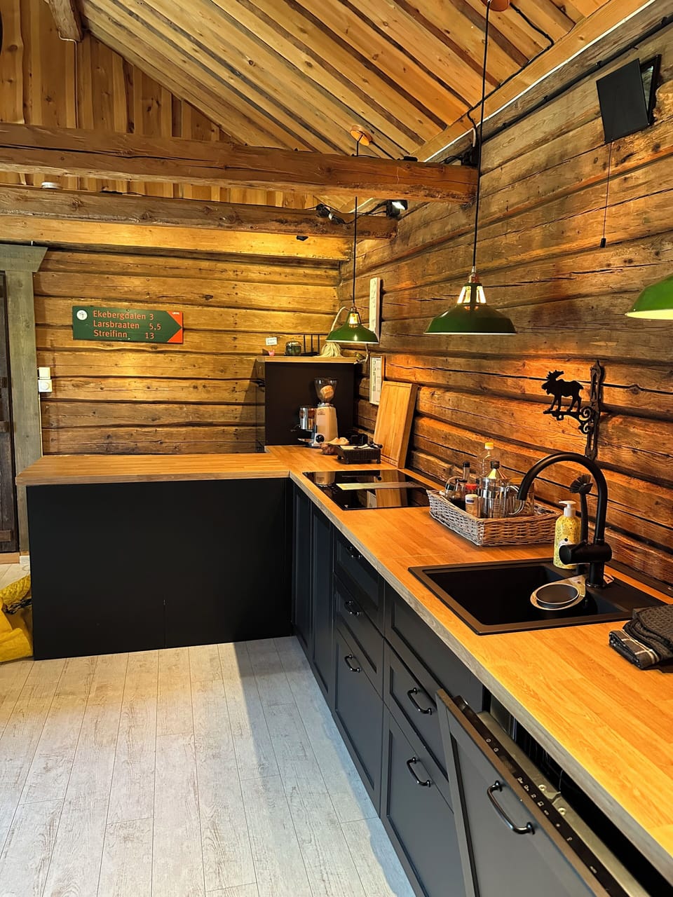Private kitchen