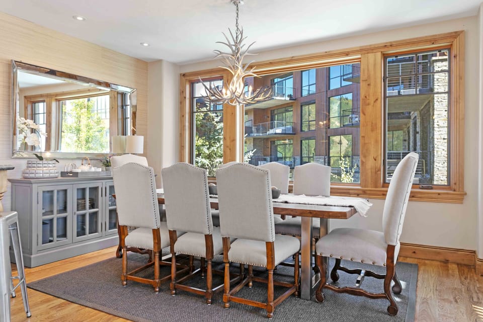 Architecture, Building, Dining Room, Dining Table, Furniture