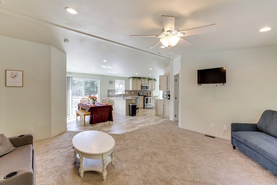 Living Room | Twin Sleeper Sofa | Smart TV