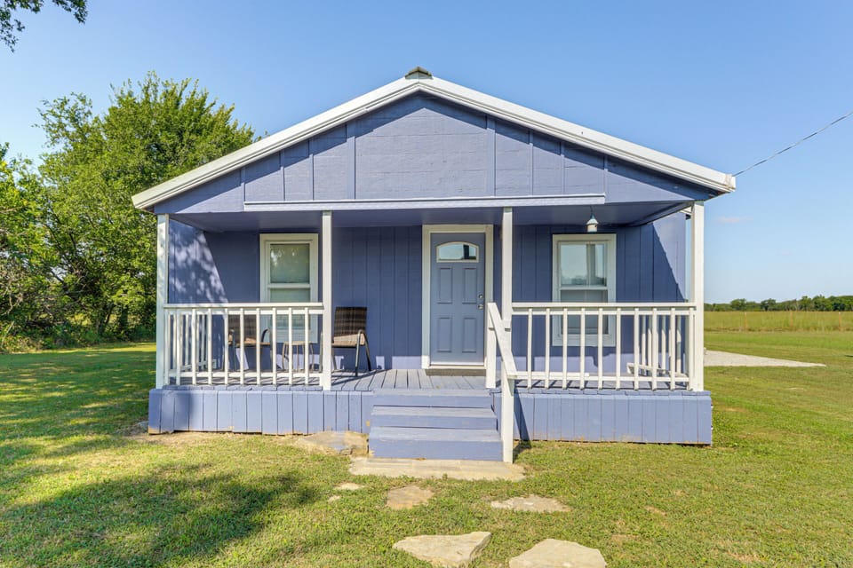 Afton Vacation Rental | 2BR | 1BA | 750 Sq Ft | 4 Steps to Enter