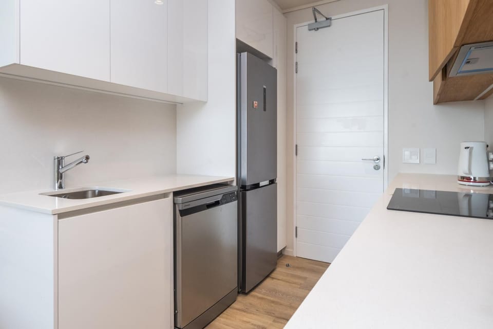 The Beach House Hout Bay Luxury Beachfront Studio (34419)