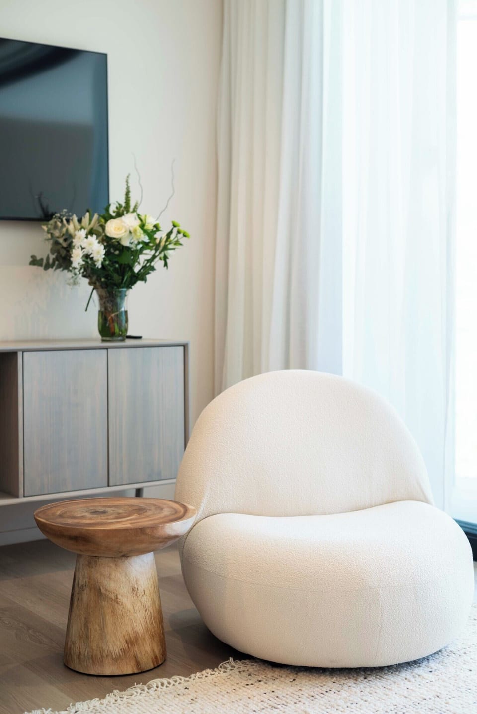 Beach House Stylish Studio with Hout Bay View (33678)