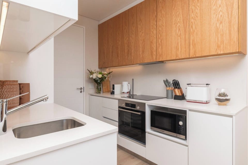 Hout Bay Beach House Ground Floor Studio with Pool (33577)