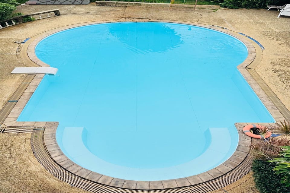 Holiday Home Swimming Pool
