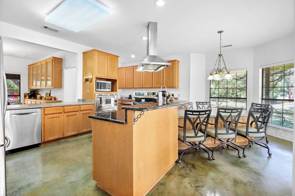 Kitchen from the entryway