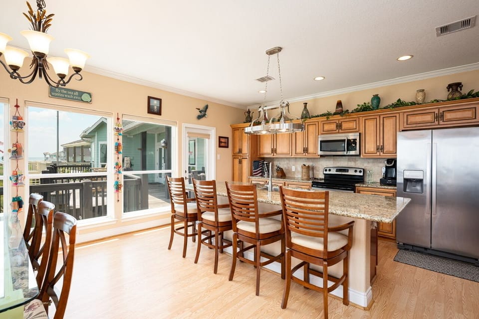 Main House - Kitchen