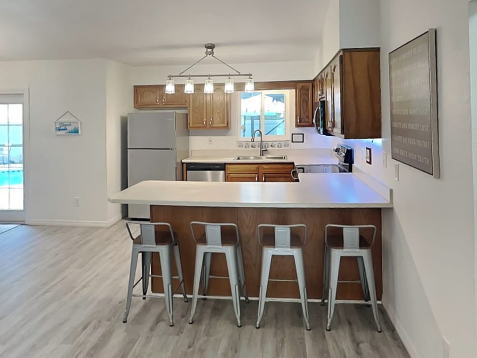 Kitchen - Breakfast Bar Seating for Four