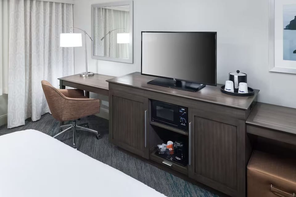 Settle in for streaming and focused work at the desk.