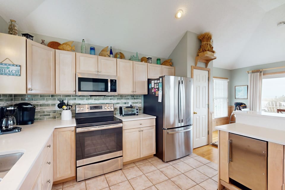CL191: High Adventure | Kitchen