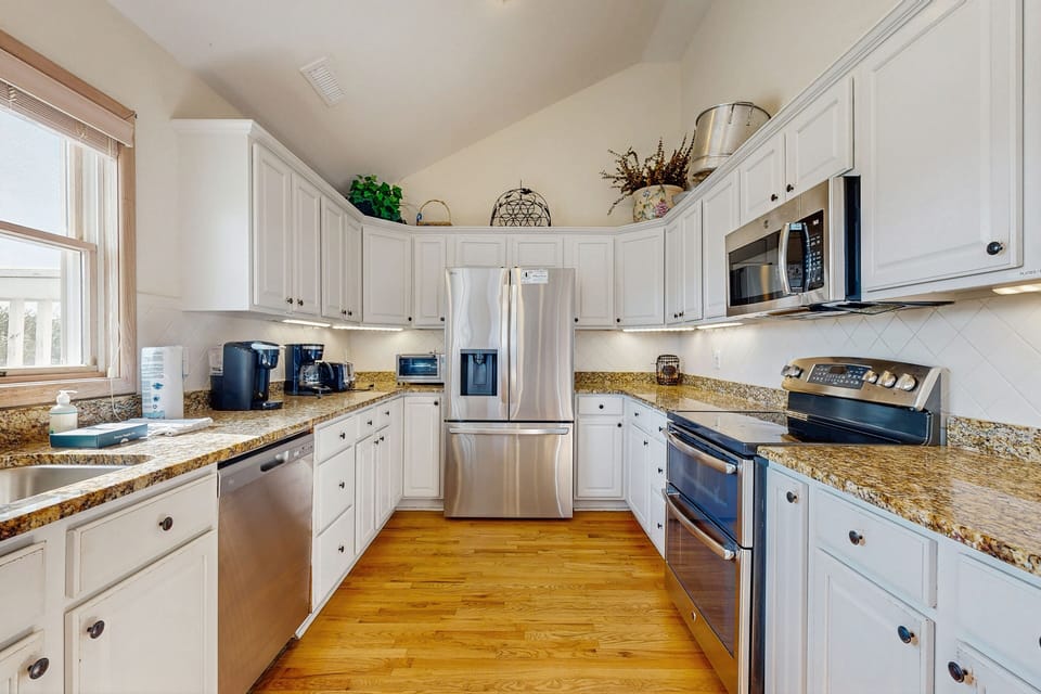 WH286: Millennium Sunrise | Top Level Kitchen