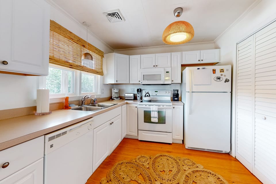 KDN0783: Horizon's Edge | Kitchen