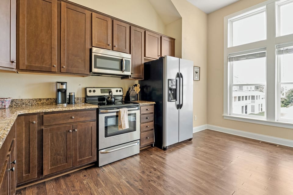 BB308B: Carless Whisper | Kitchen