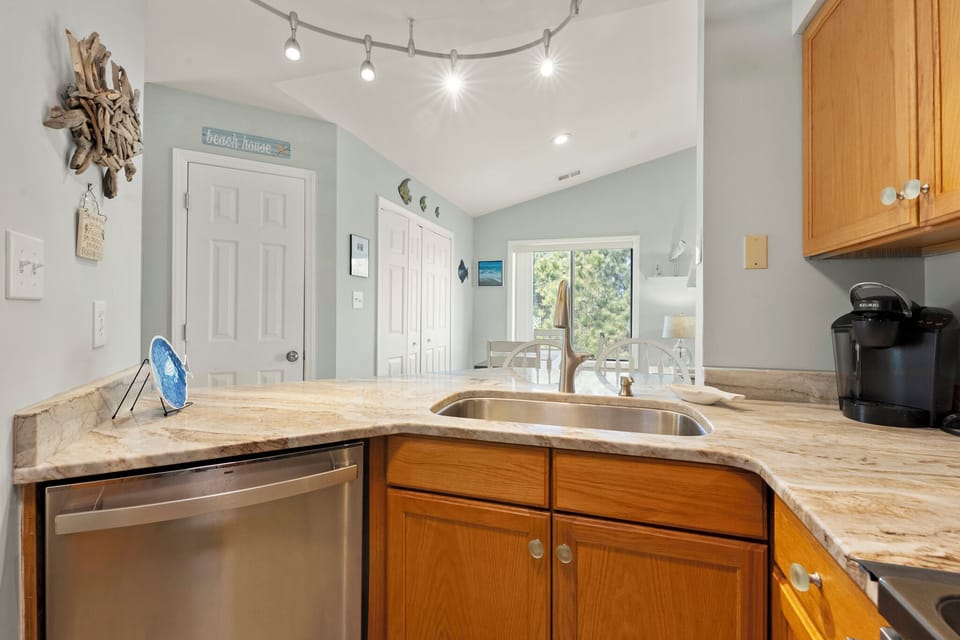 RS301: Song of the Sound | Kitchen