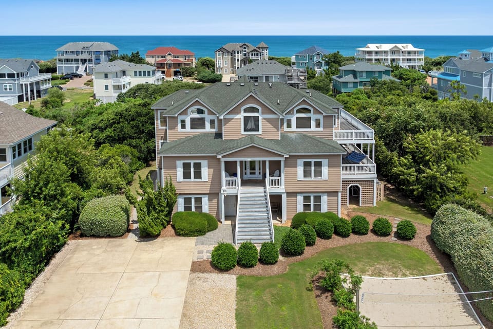 WH391: Scrimshaw | Front Exterior