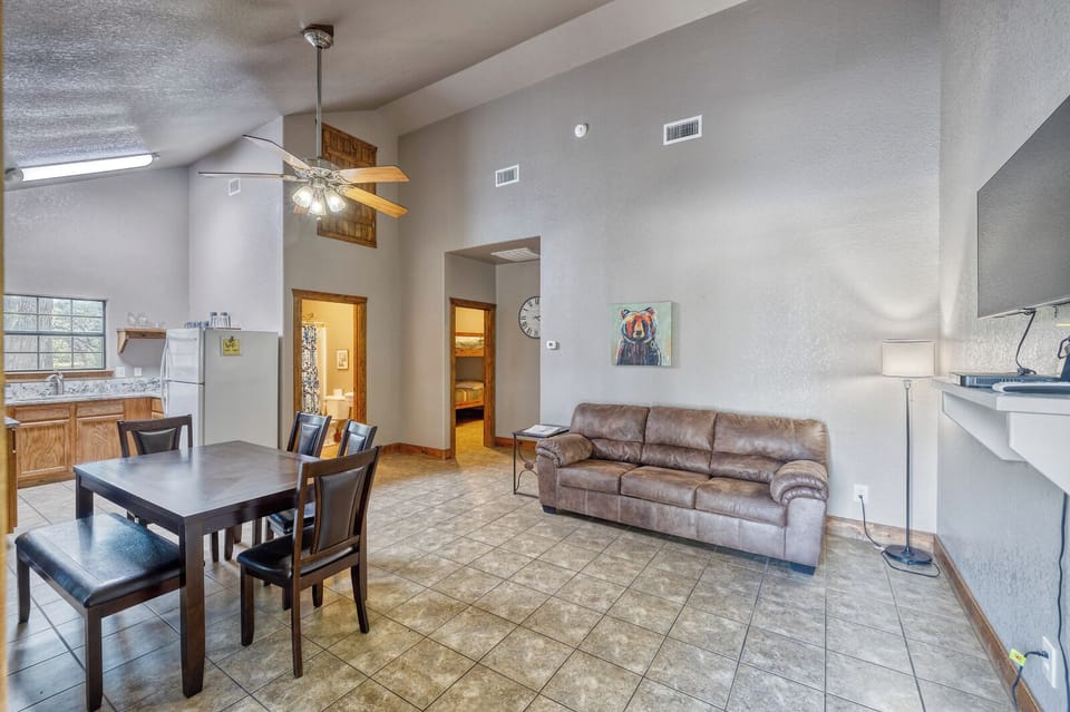 Living area, sofa bed