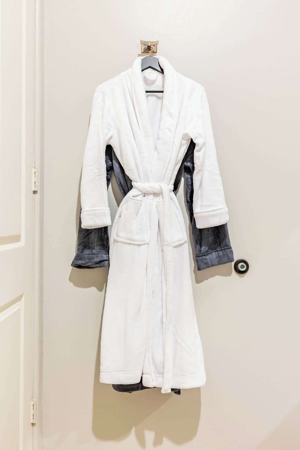 Soft robe for a relaxing stay