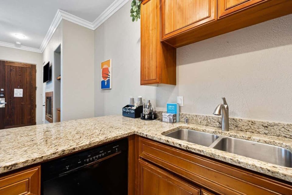 Spacious kitchen with granite countertops and plenty of storage