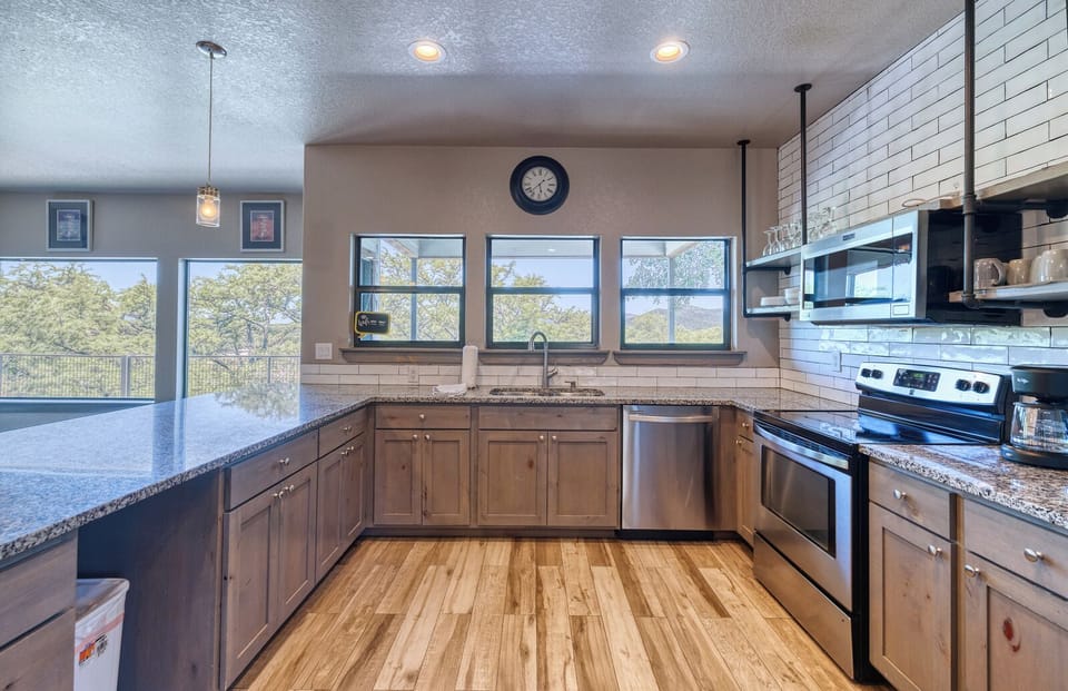 Large Open Kitchen
