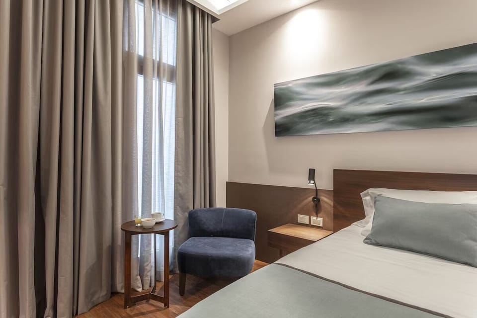 Unit with King Bed