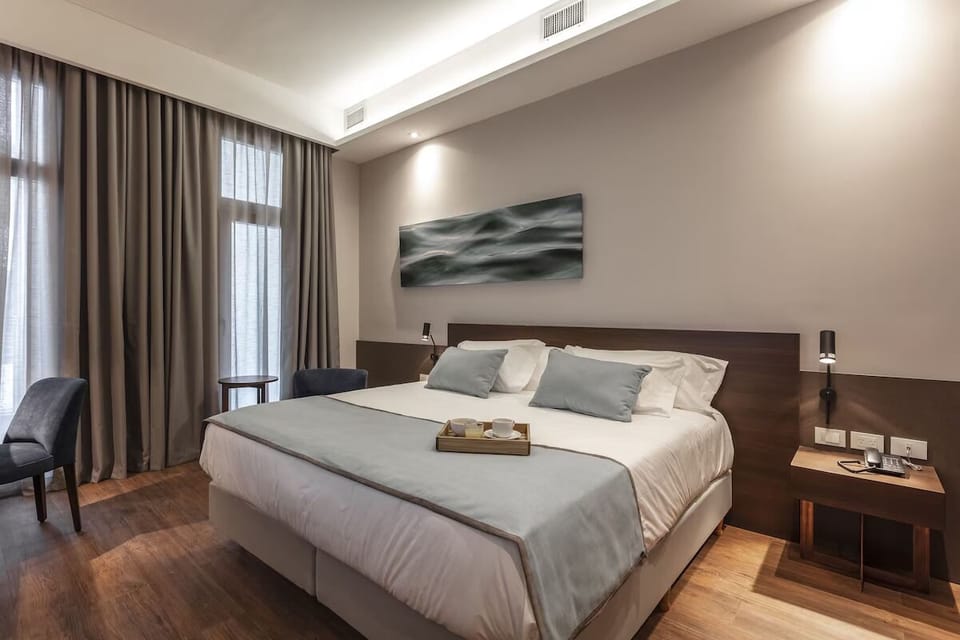 Unit with King Bed