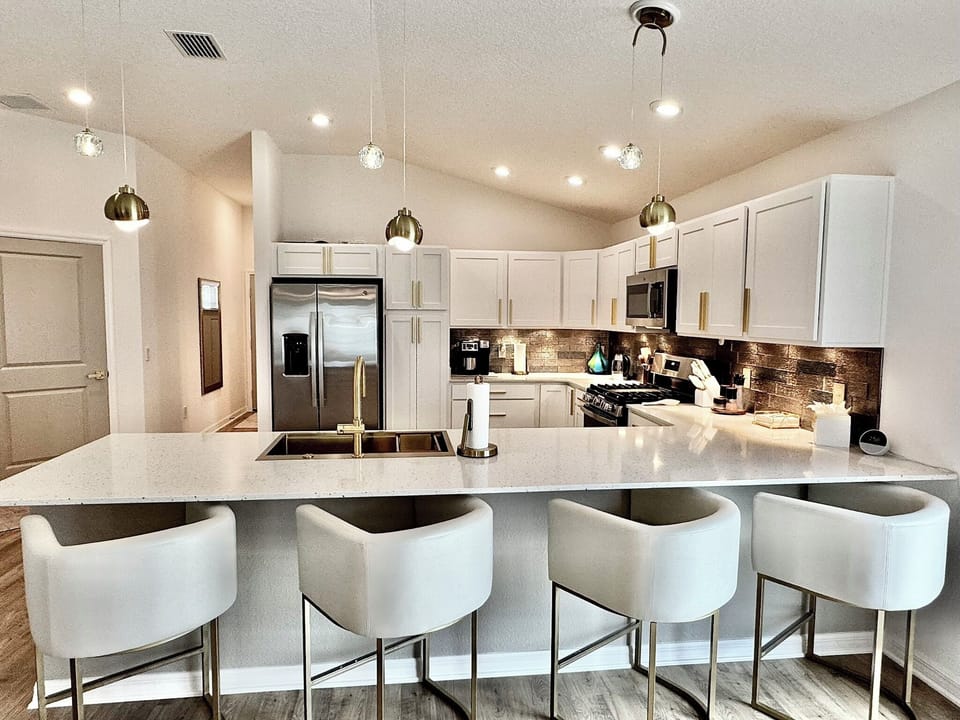Breakfast Bar w/ Modern Seating for 4