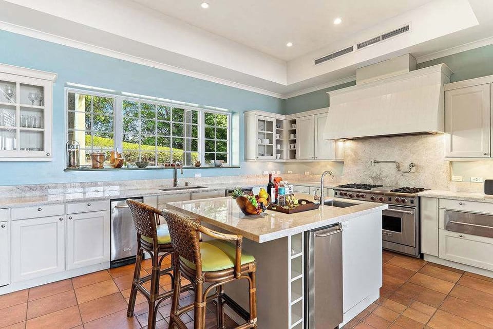 Whip up island feasts, inspired by tropical views outside.

