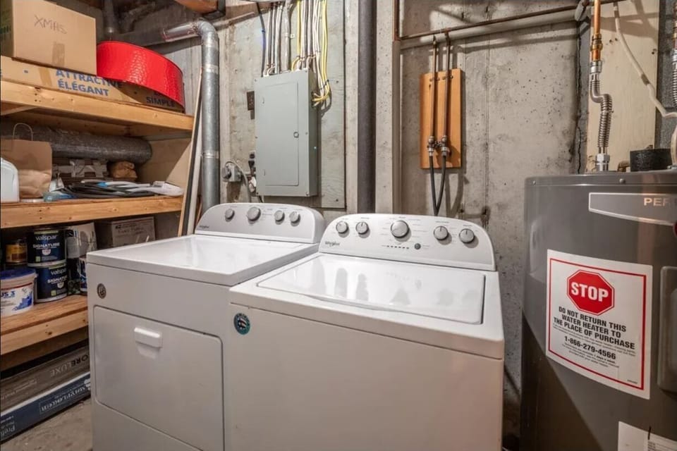 washer / dryer - lower level