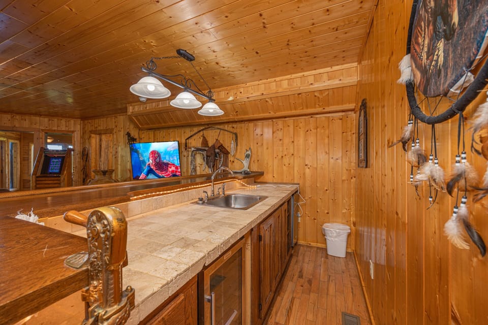 at a stunning view a 5 bedroom cabin rental located in pigeon forge
