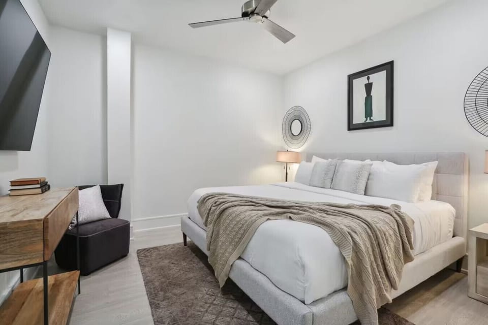 Bedroom with Comfortable King Size Bed  + Smart TV