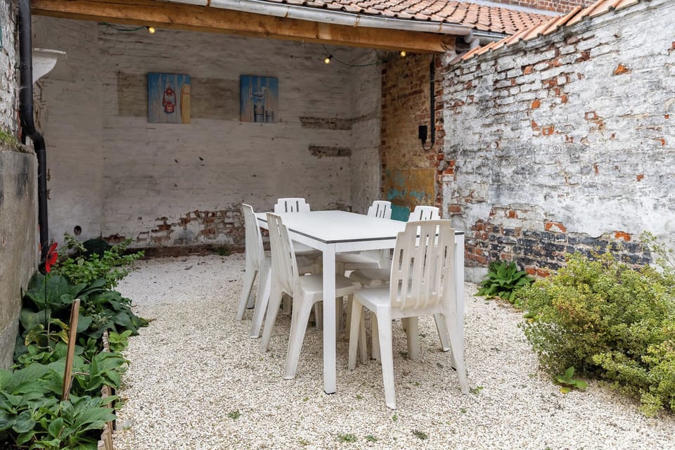 Covered Outdoor Dining Area