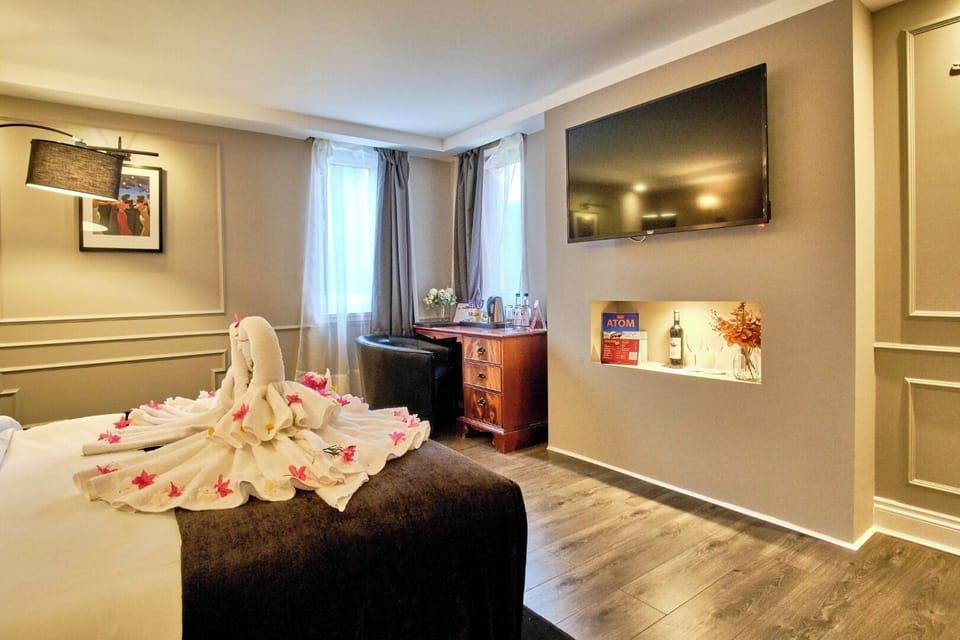 In-room amenities